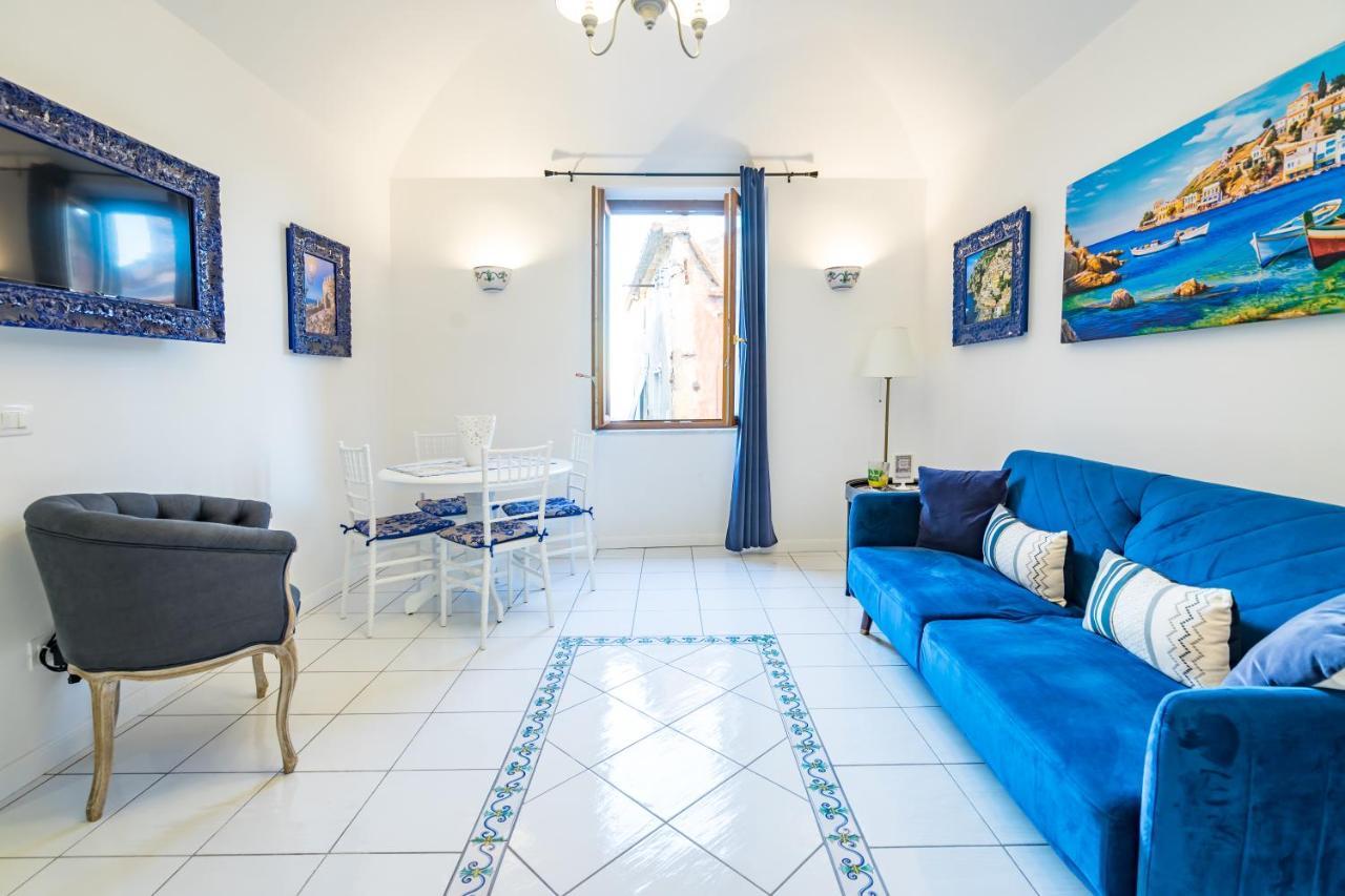 Borgo Dei Saraceni - Suites & Apartments أغروبولي المظهر الخارجي الصورة
