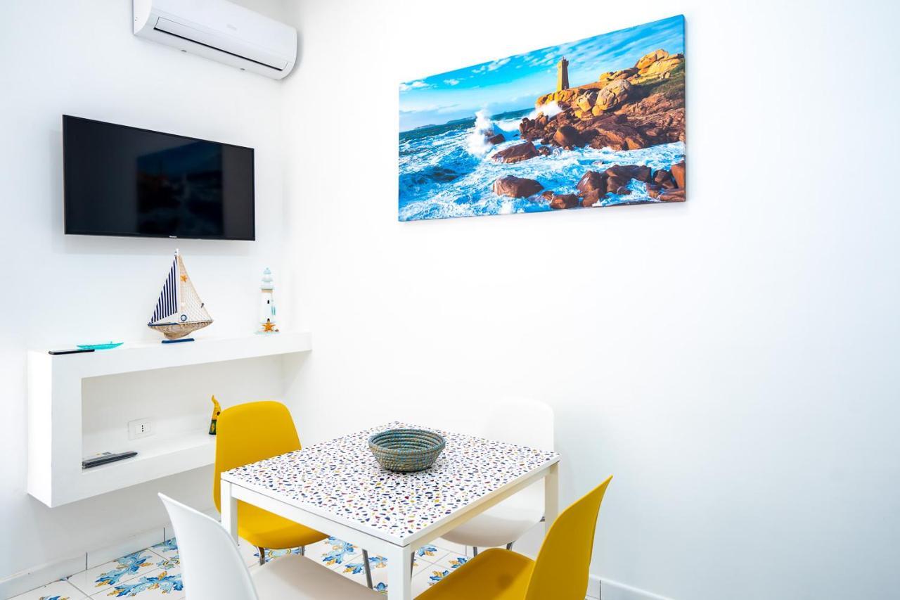 Borgo Dei Saraceni - Suites & Apartments أغروبولي المظهر الخارجي الصورة