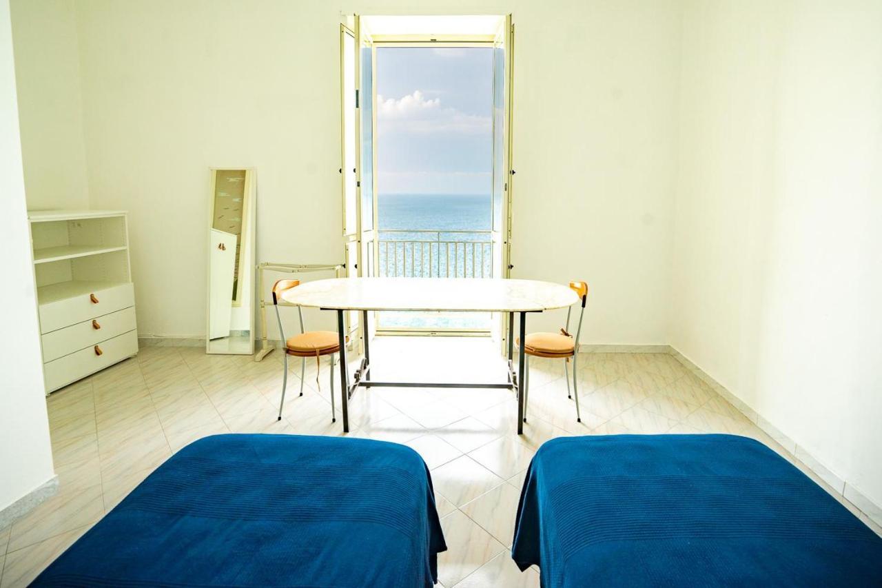 Borgo Dei Saraceni - Suites & Apartments أغروبولي المظهر الخارجي الصورة